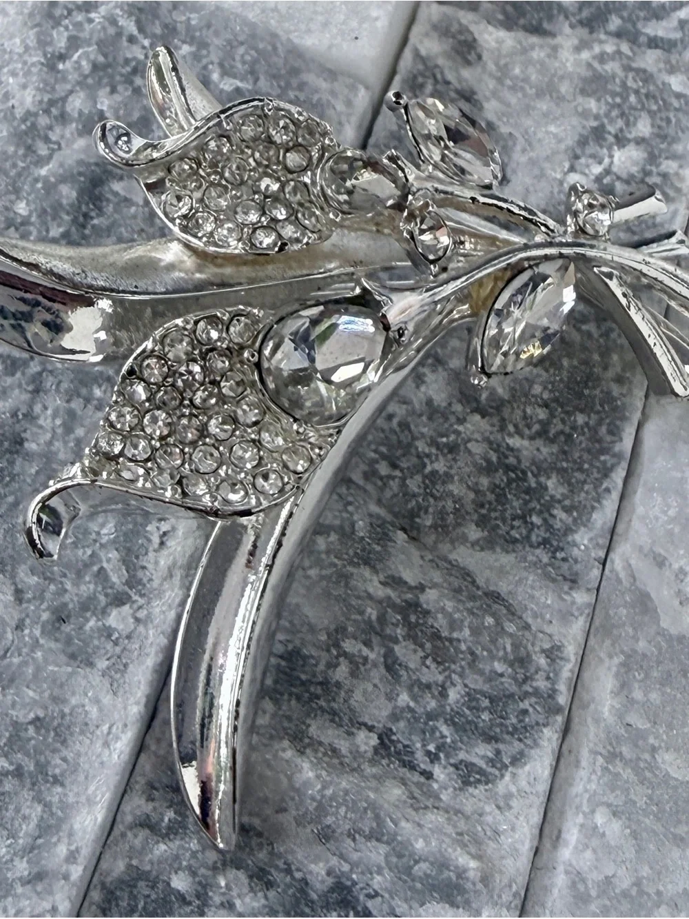 Vintage NAPIER Signed Calla Lily Bouquet Brooch